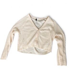 H&M Cream Ribbed V-Neck Button Crop Cardigan